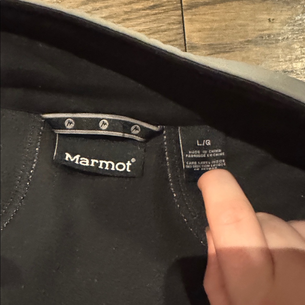 Marmot Two-Tone Gray Softshell Jacket - image 3